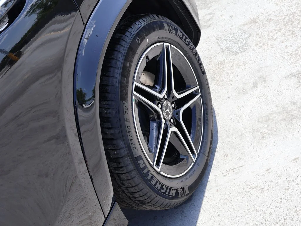 New 2026 Obsidian Black Metallic Mercedes-Benz GLE 450 image 39