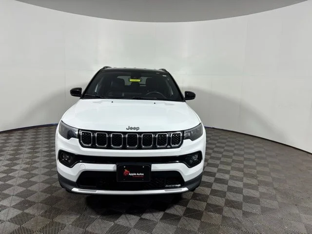 Used 2024 Jeep Compass Limited with VIN 3C4NJDCN6RT610082 for sale in Shakopee, Minnesota