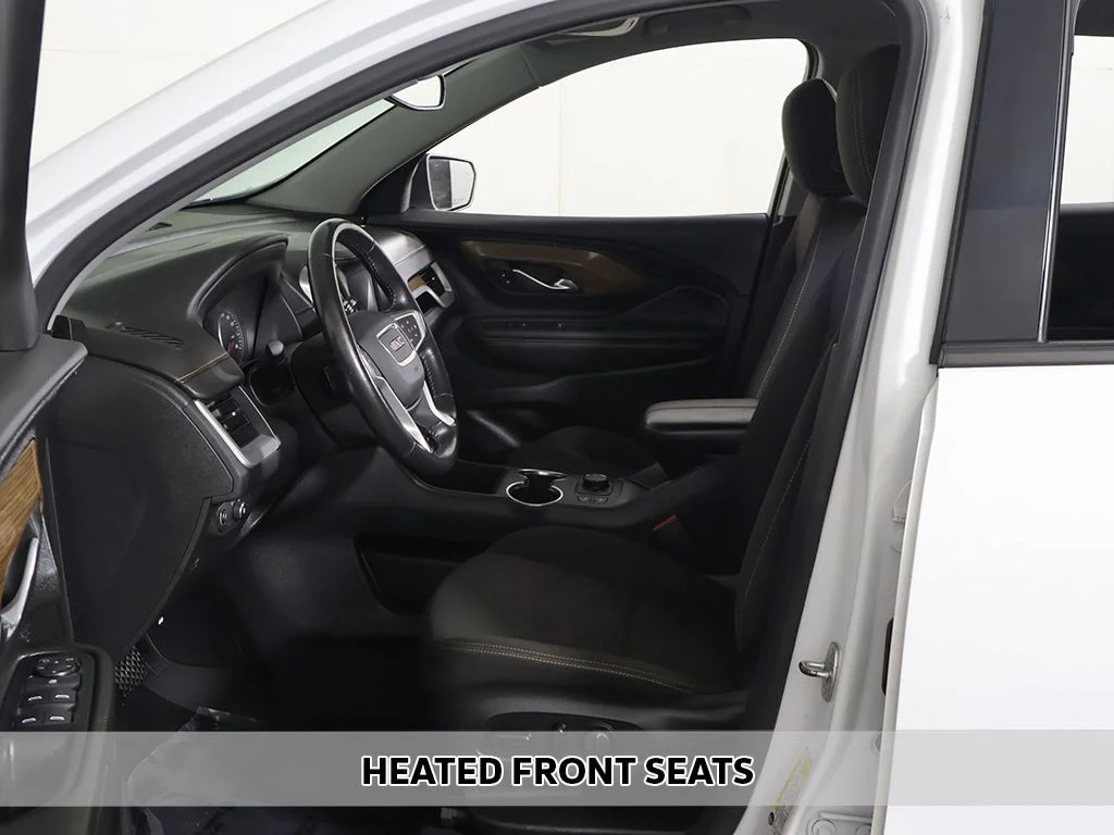 Used 2020 White GMC SLE image 5