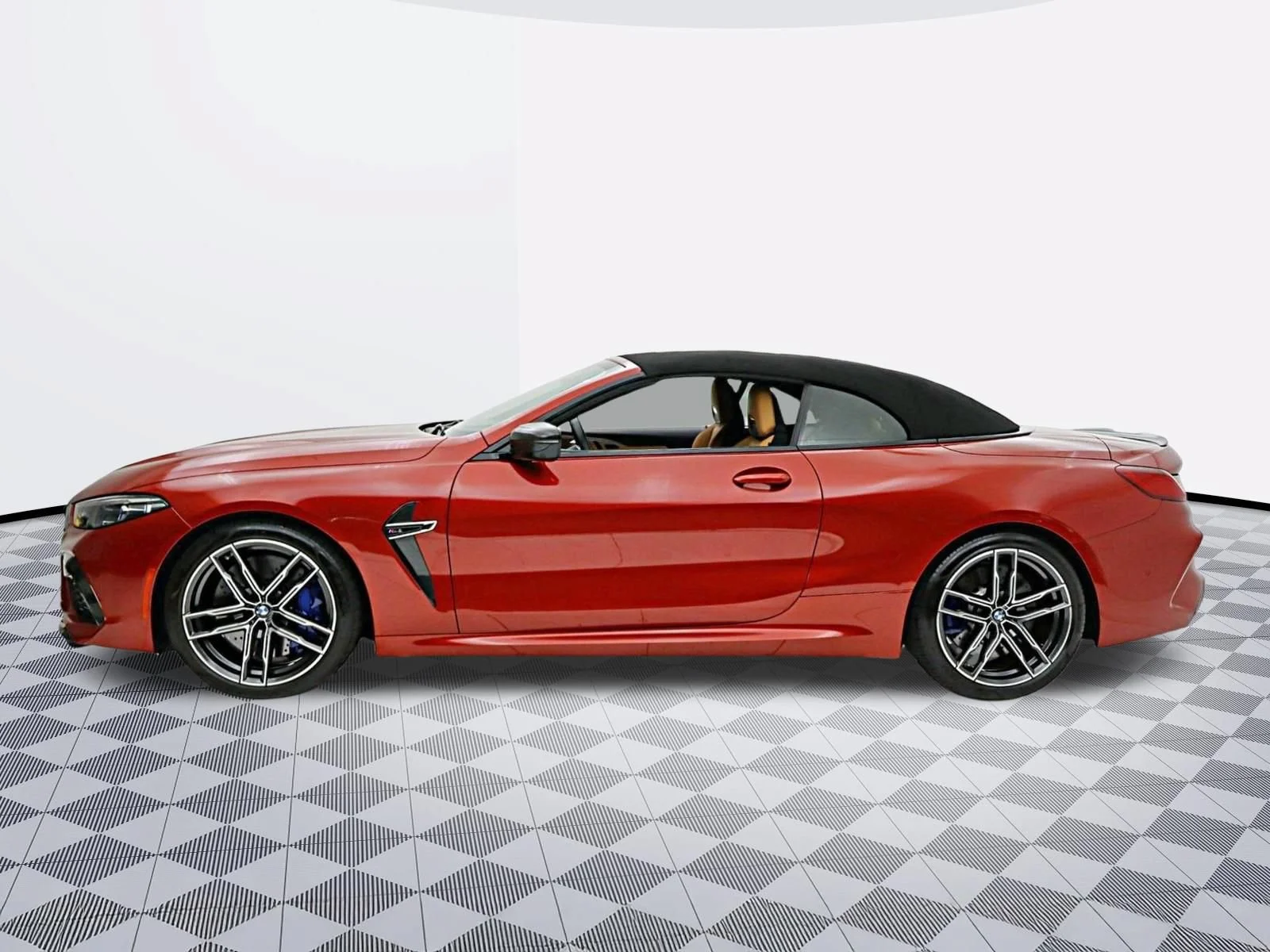 Used 2020 Motegi Red Metallic BMW Convertible image 21