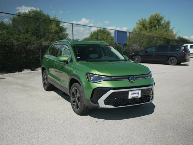 2025 Volkswagen Taos