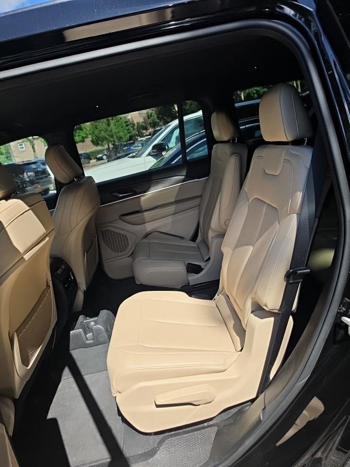 Used 2023 Black Jeep Limited image 8