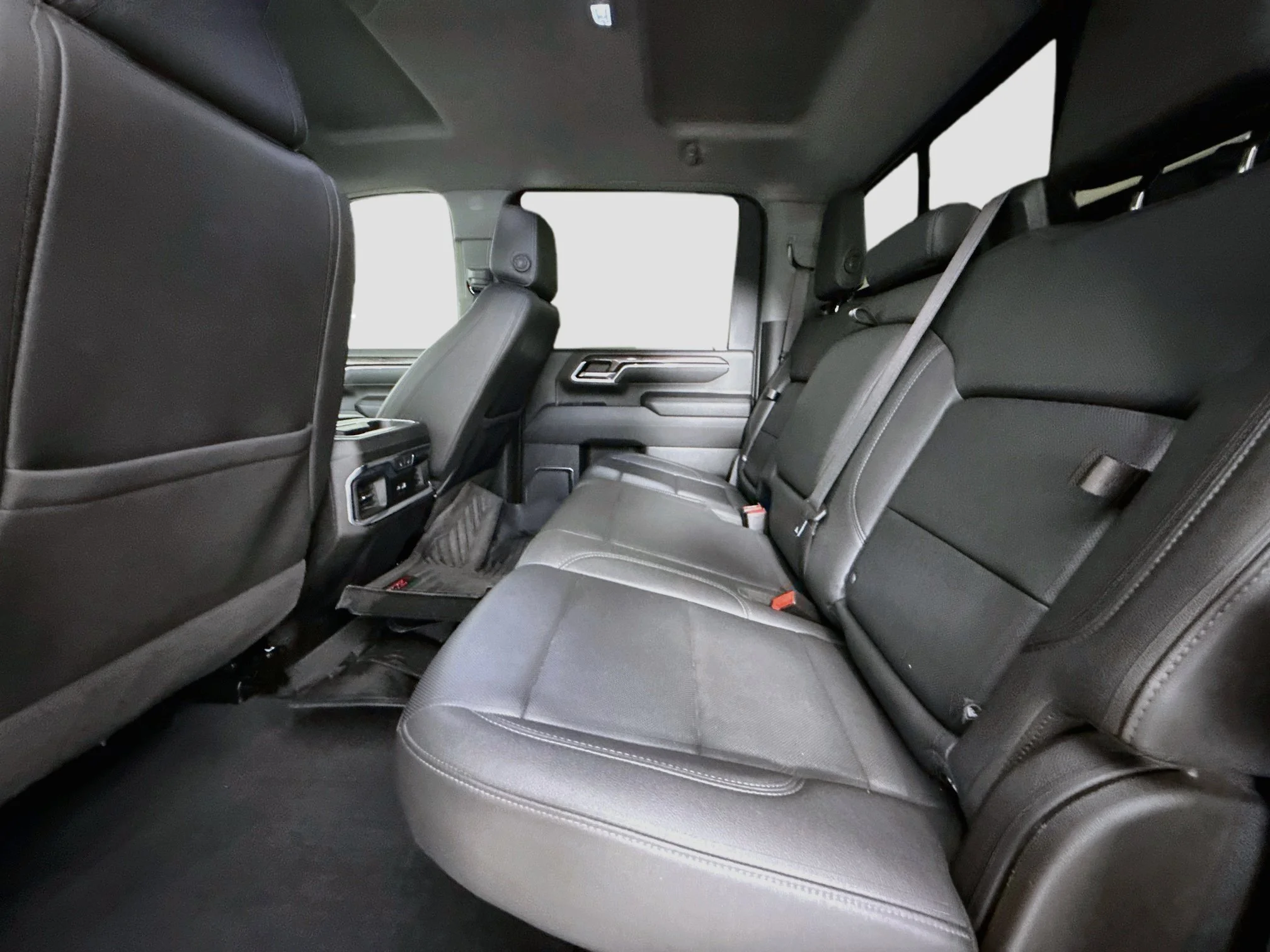 Used 2024 Summit White Chevrolet LTZ DRW image 26