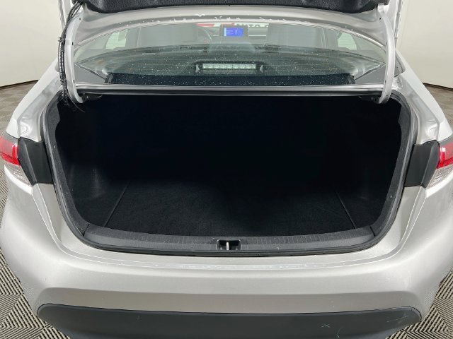 2025 Toyota Corolla LE - Photo 23