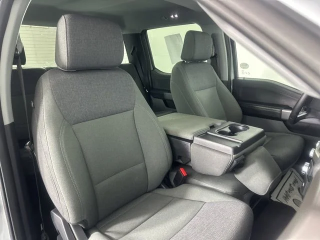 Used 2025 Whi/white Ford XLT image 14