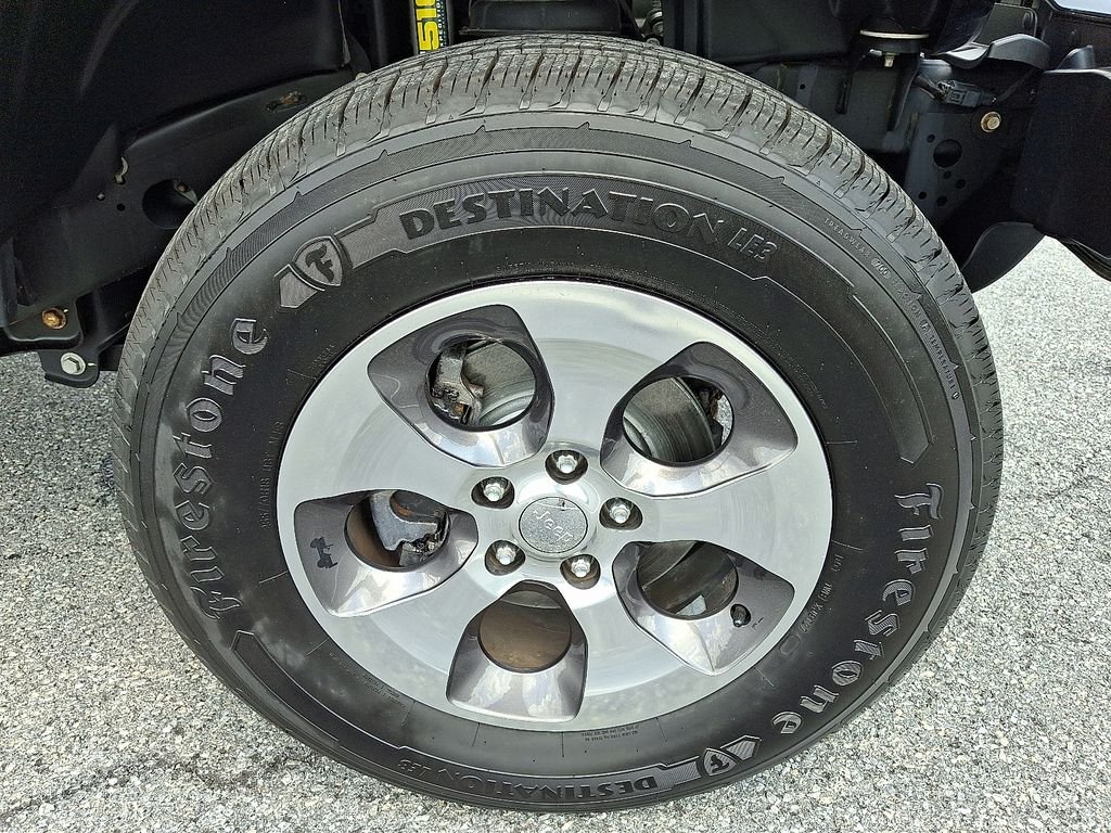 Used 2021 Gray Jeep Willys image 9