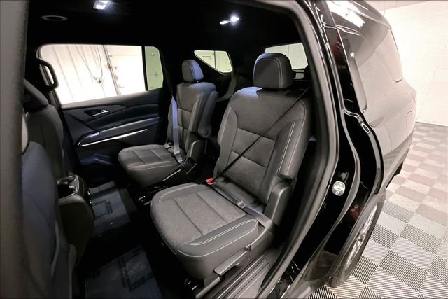Used 2025 Mosaic Black Metallic Chevrolet LT image 24
