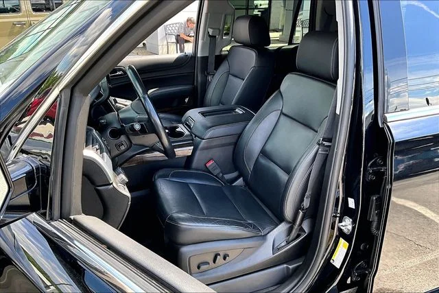 Used 2019 Black Chevrolet LT image 18