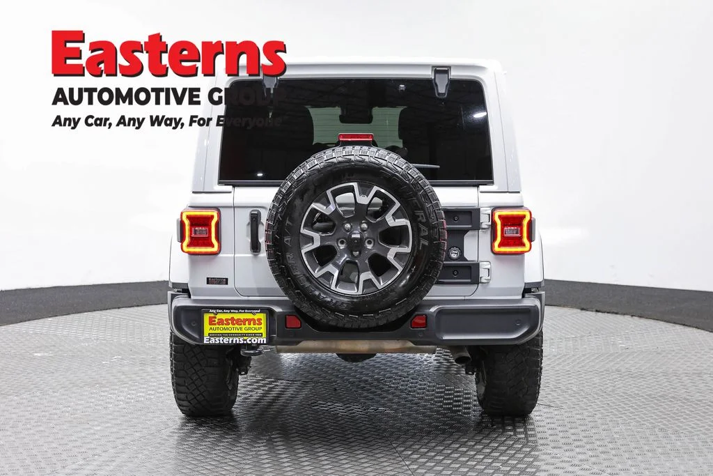 Used 2024 White Jeep Sahara image 6