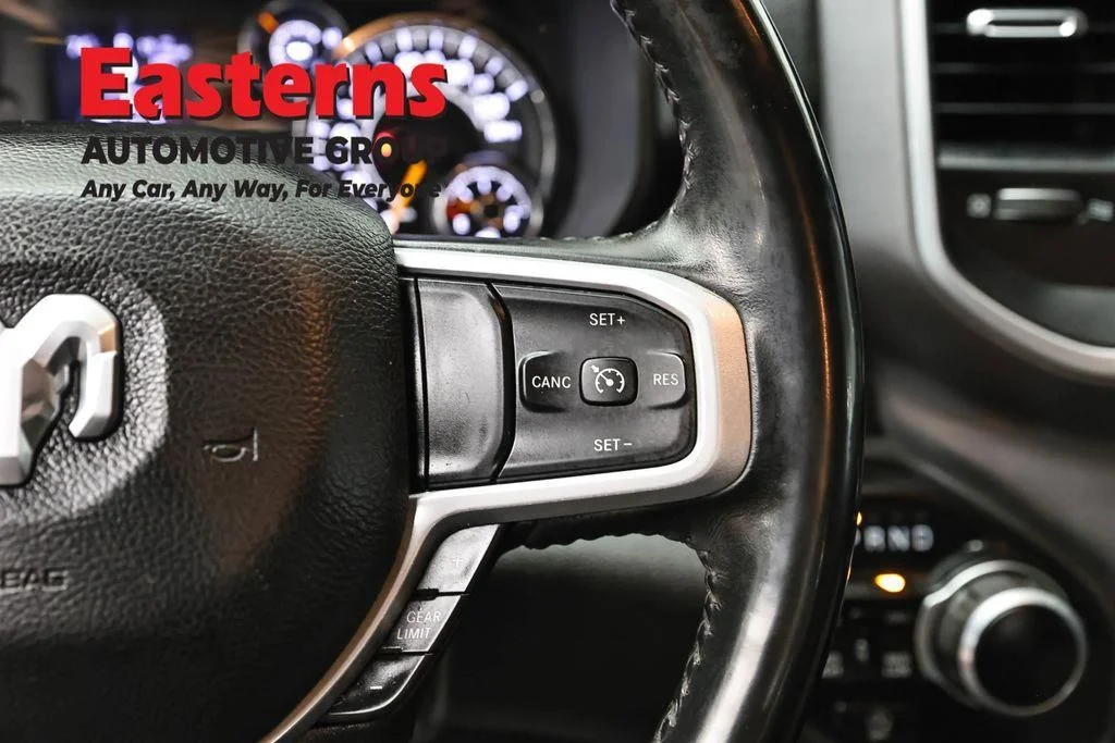 Used 2022 White Ram Big Horn/Lone Star image 17