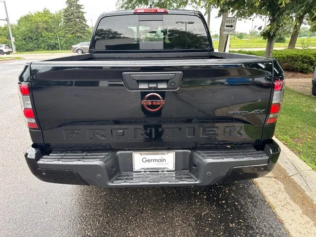 Used 2024 Black Nissan PRO-4X image 9