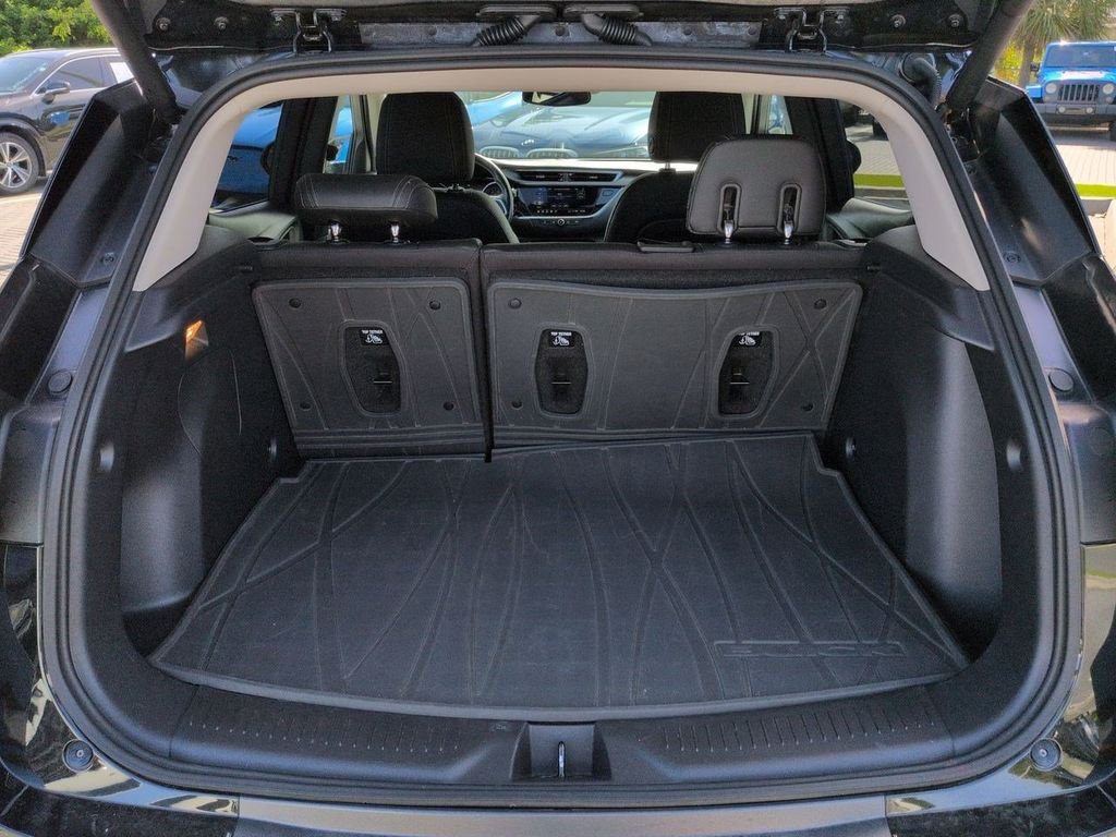 Used 2023 Black Buick Essence image 15