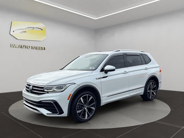 Used 2022 White Volkswagen SEL R-Line image 3