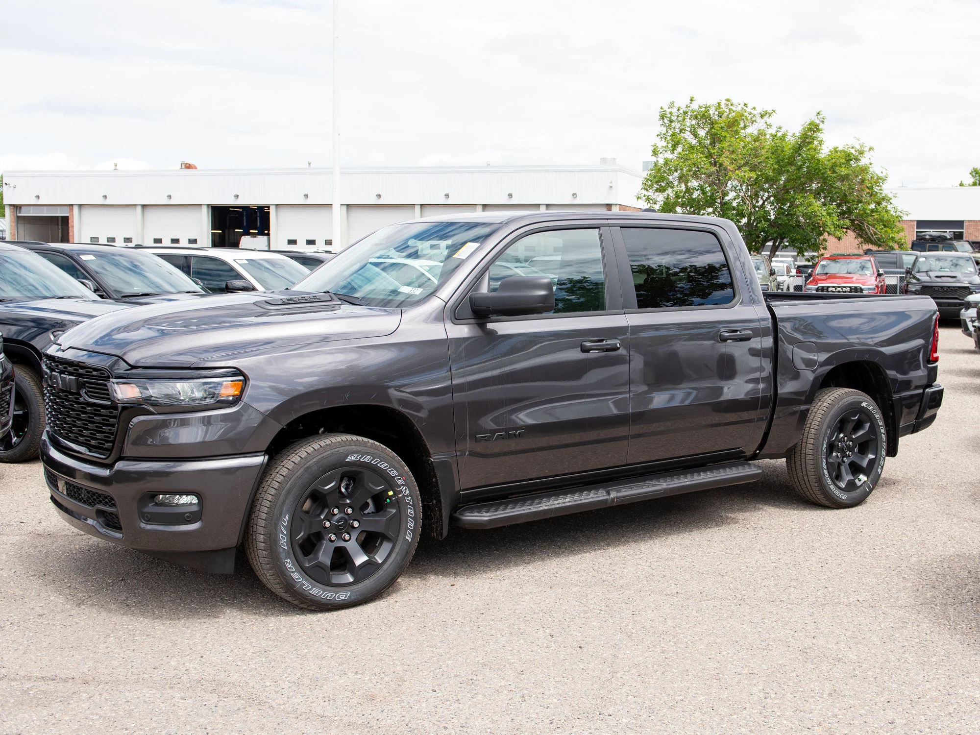 New 2026 Grey RAM Express* image 2