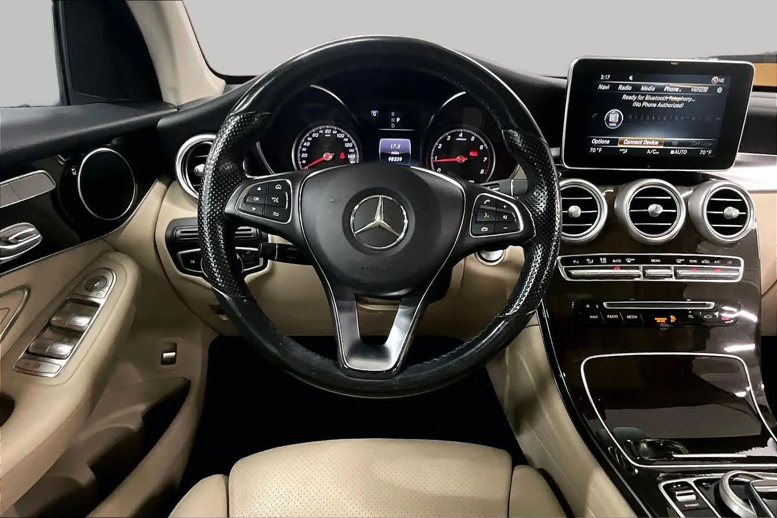 Used 2016 Polar White Mercedes-Benz GLC 300 image 5