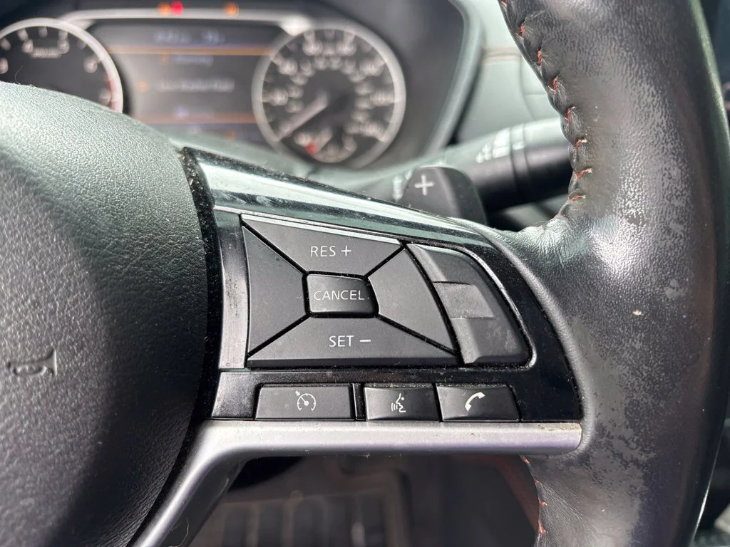 Used 2019 Gray Nissan 2.5 SR image 16