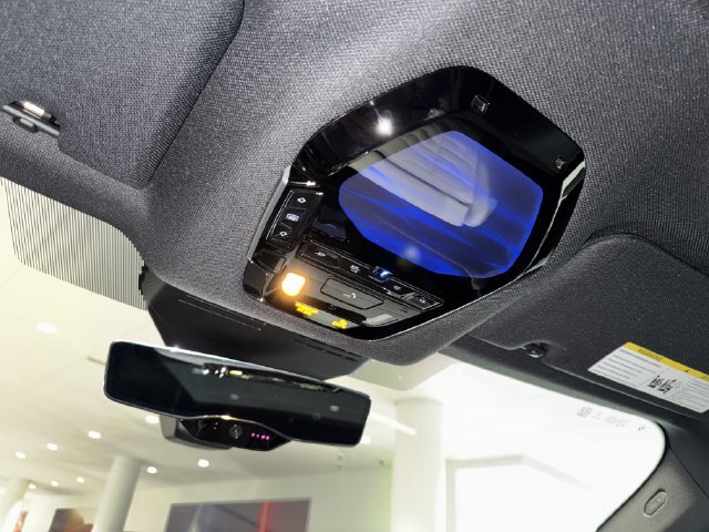 New 2027 Black Sapphire Metallic BMW  image 22