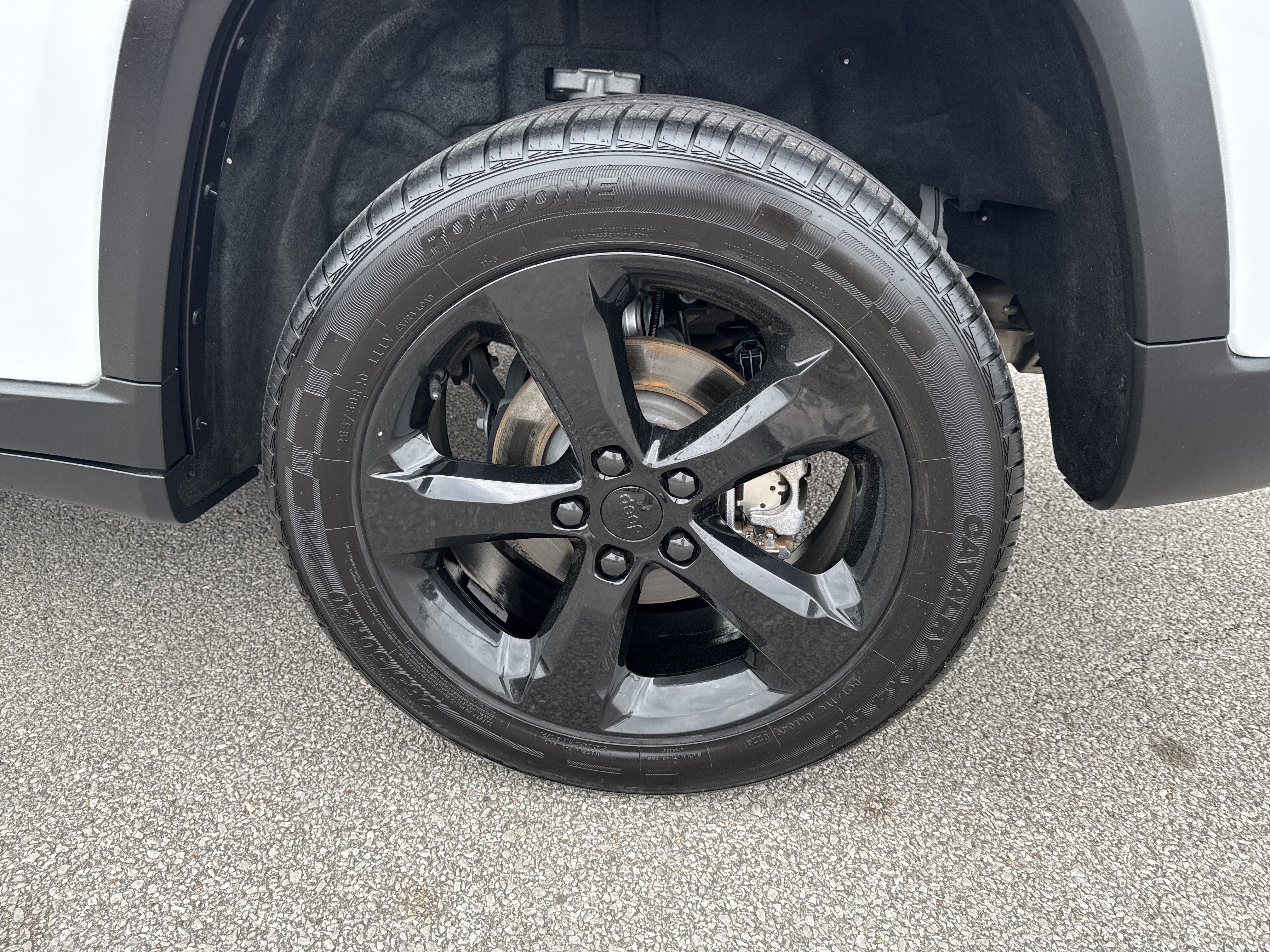 Used 2023 Bright White Clearcoat Jeep Altitude image 21