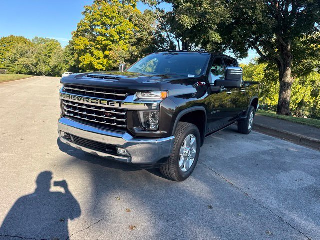 Used 2020 Brown Chevrolet LTZ image 3