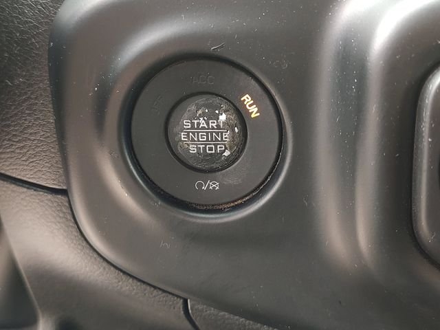 Used 2022 White Jeep Unlimited Rubicon 392 image 20