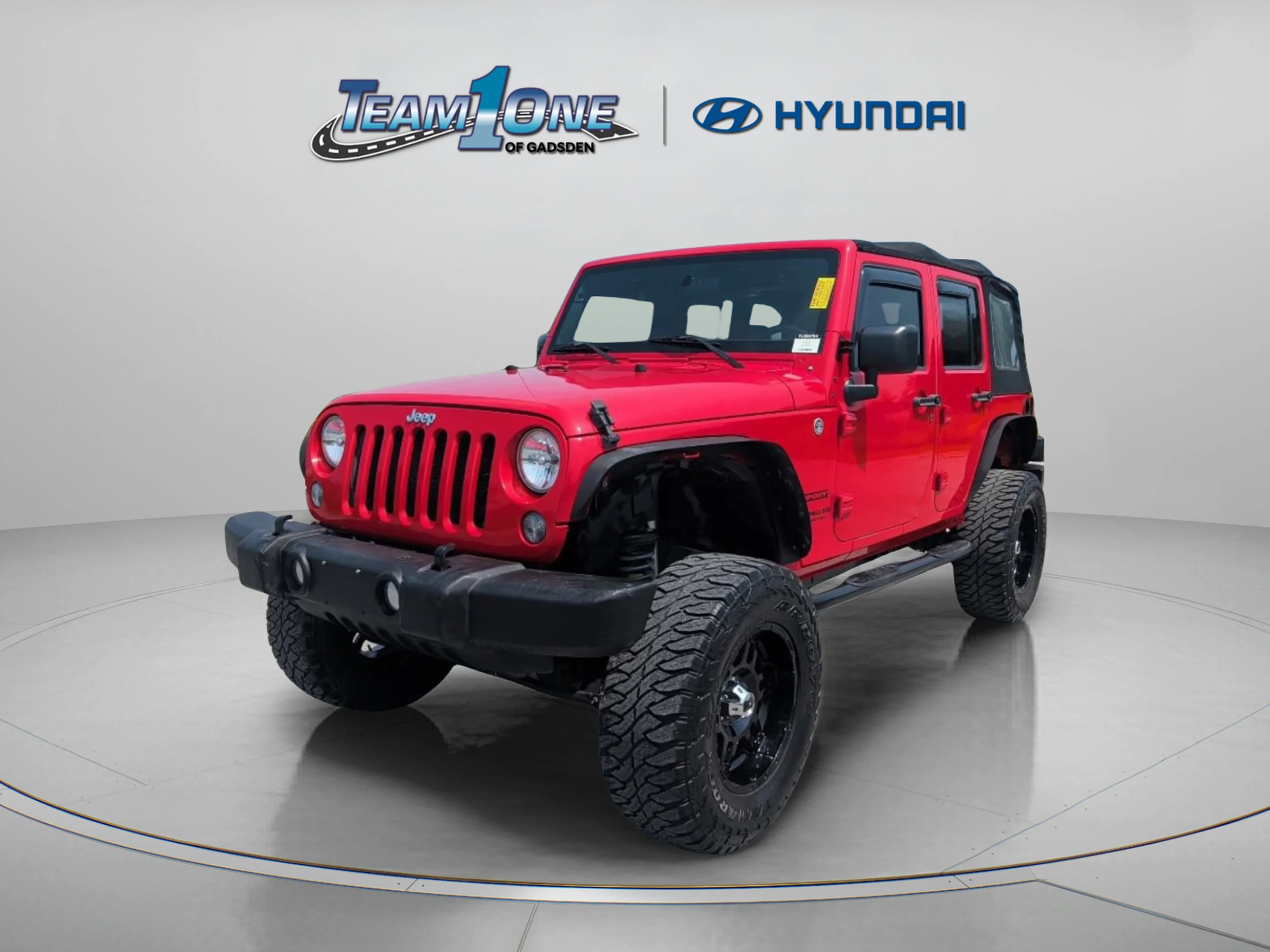 Used 2015 Firecracker Red Clear Coat Jeep Sport image 4