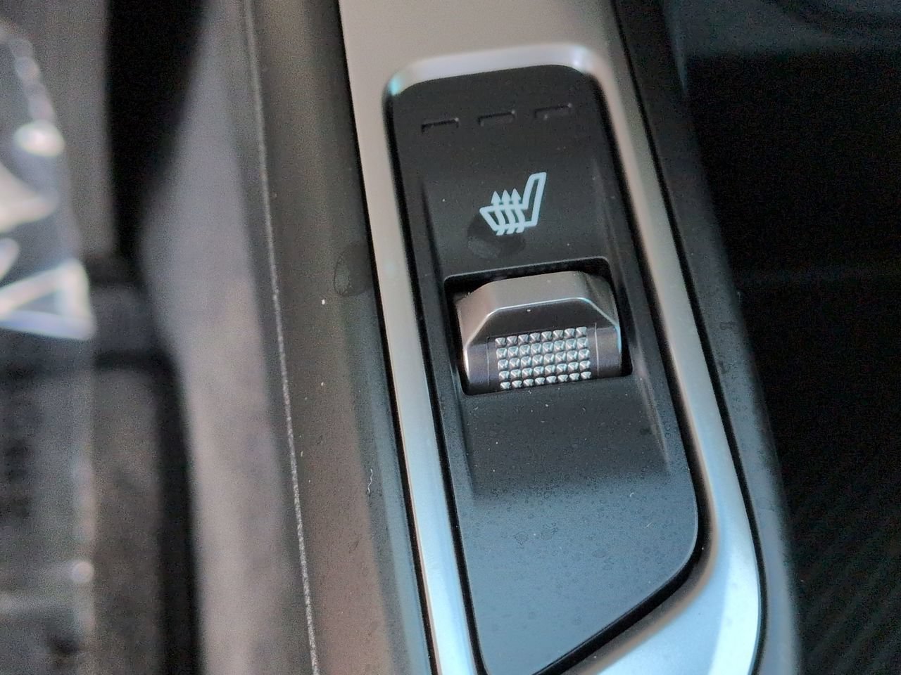 New 2026 Wolf Gray Kia S image 27