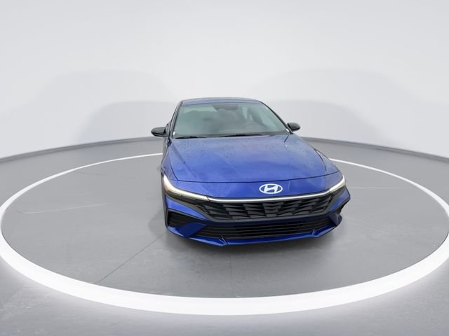 Certified Used 2025 Blue Hyundai SEL Sport image 3