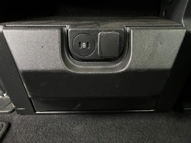 Used 2025 Gray Ford XLT image 44