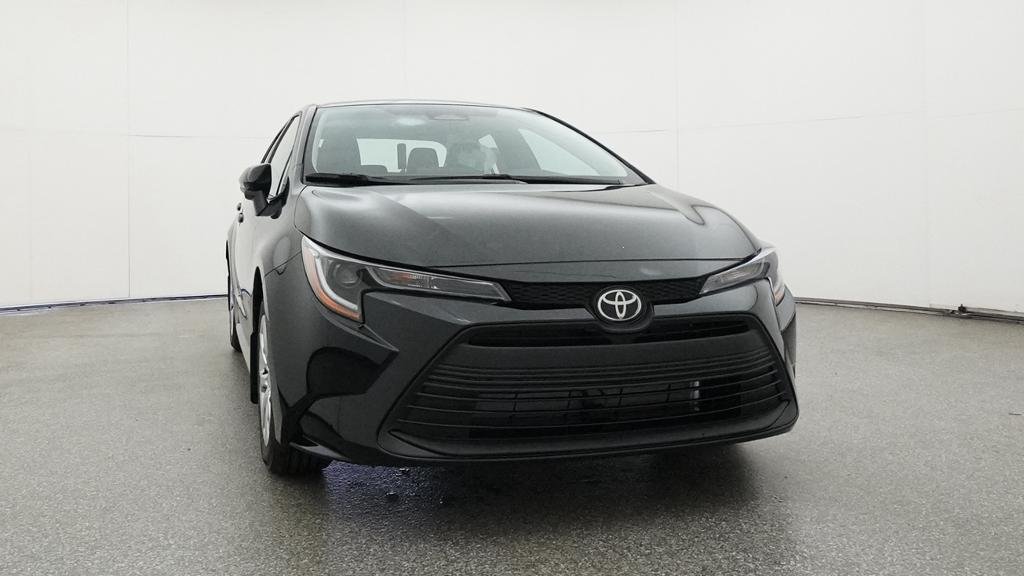 New 2026 Midnight Black Metallic Toyota LE image 7