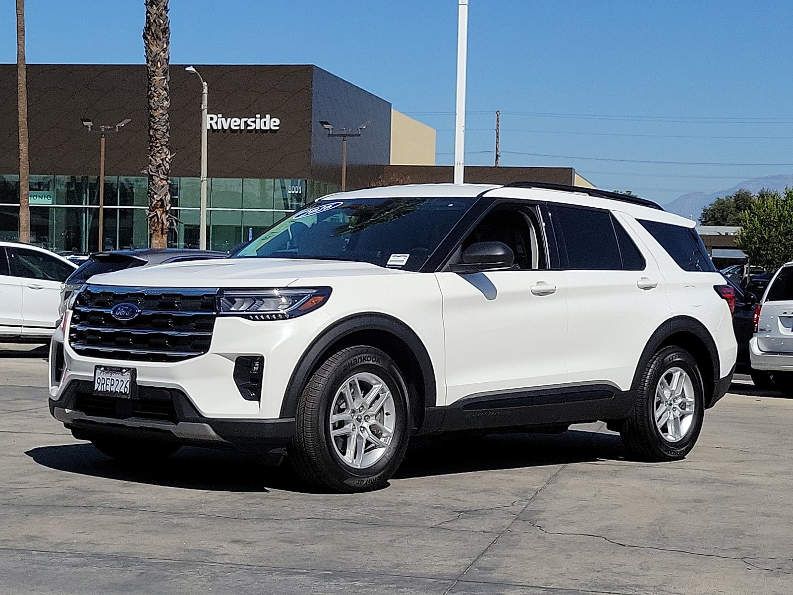 Used 2026 White Metallic Ford Active image 1
