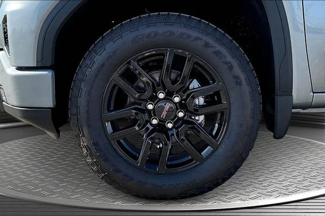 New 2026 Sterling Metallic GMC Elevation image 13