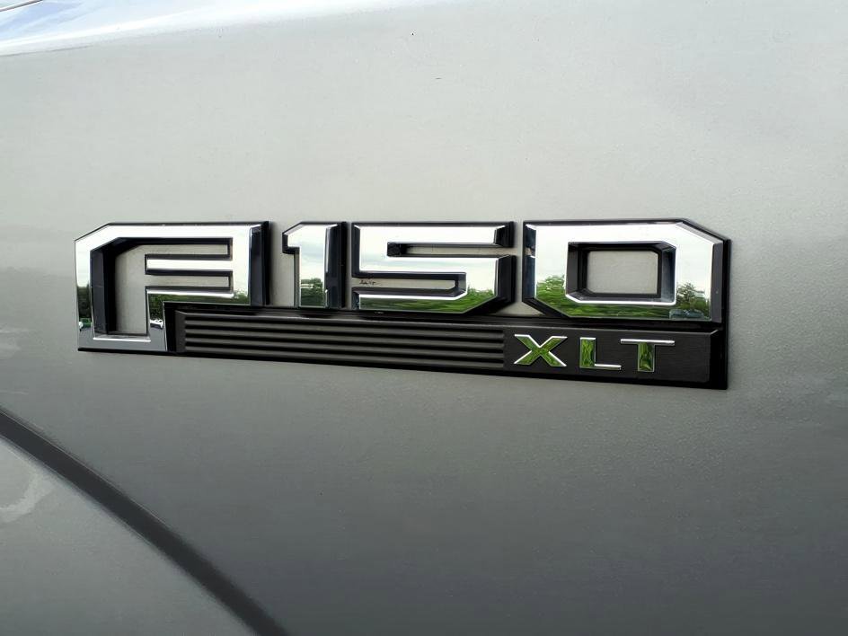 Used 2020 Iconic Silver Metallic Ford XLT image 12