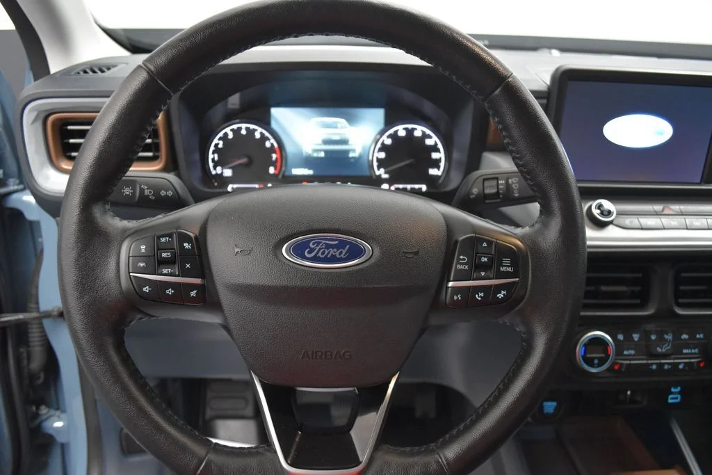 Used 2022 Blue Ford Lariat image 7