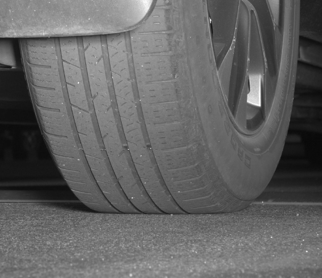 Used 2022 Gray Toyota XLE image 16