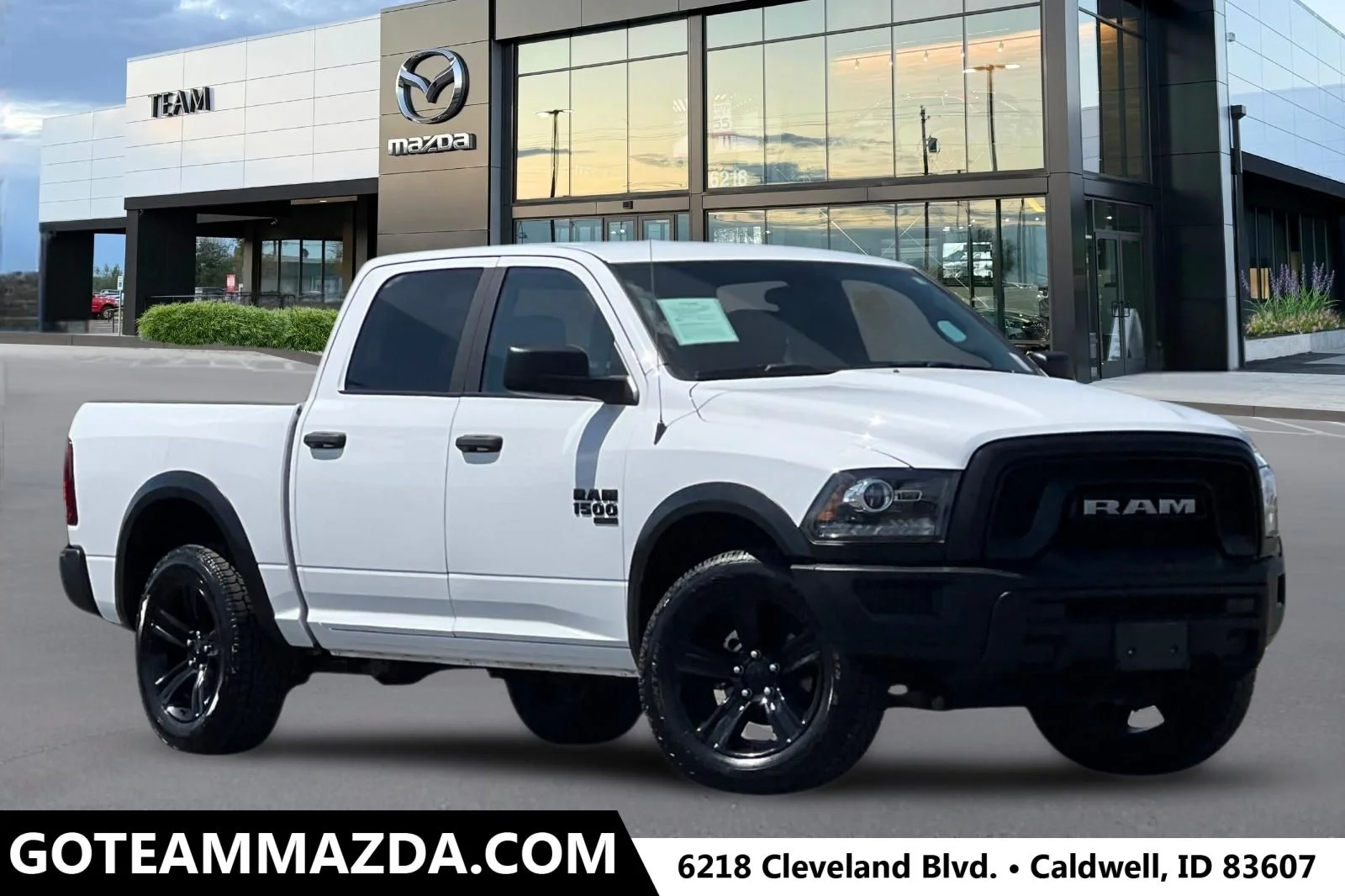 2024 RAM 1500 Classic Warlock 4x4 Crew Cab 5'7's photo