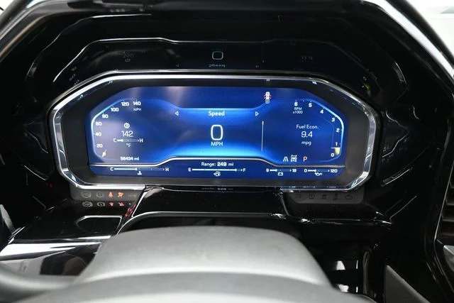 Used 2022 White Chevrolet LT Trail Boss image 16
