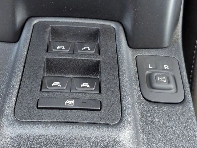 New 2026 Desert Sand Ford Outer Banks® image 24
