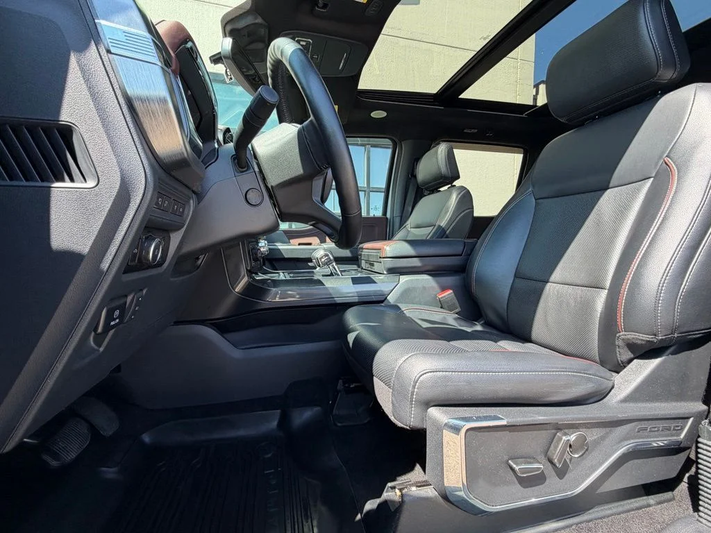 Used 2023 Gray Ford Lariat image 5