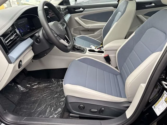 New 2026 White Volkswagen 1.5T SE image 15