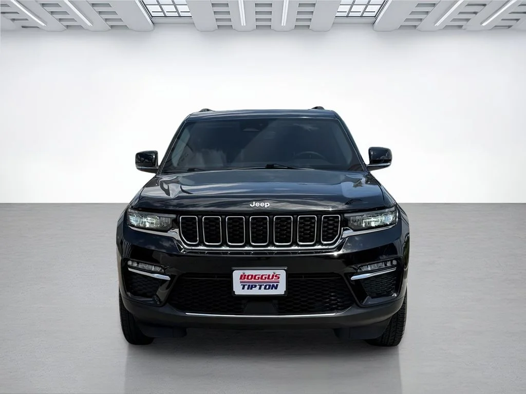 Used 2022 Black Jeep Limited image 8