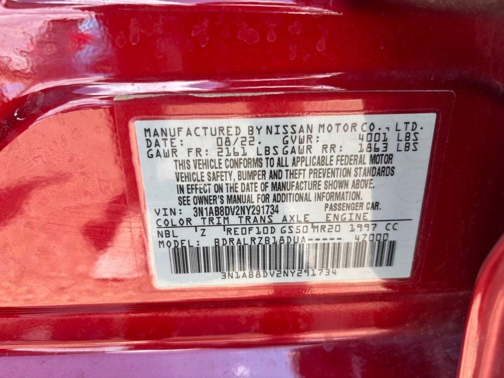 Used 2022 Red Nissan SR image 9