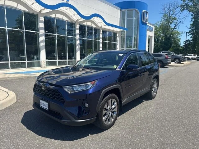 Used 2020 Blueprint Toyota XLE Premium image 4