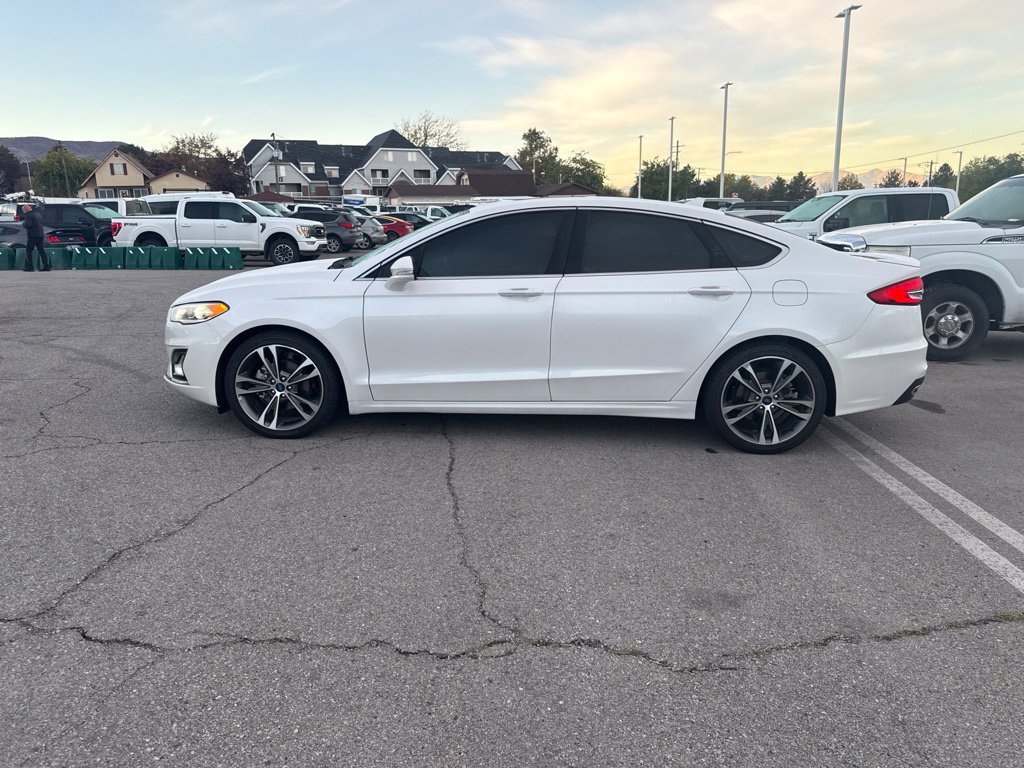 Used 2019 White Platinum Clearcoat Metallic Ford Titanium image 12
