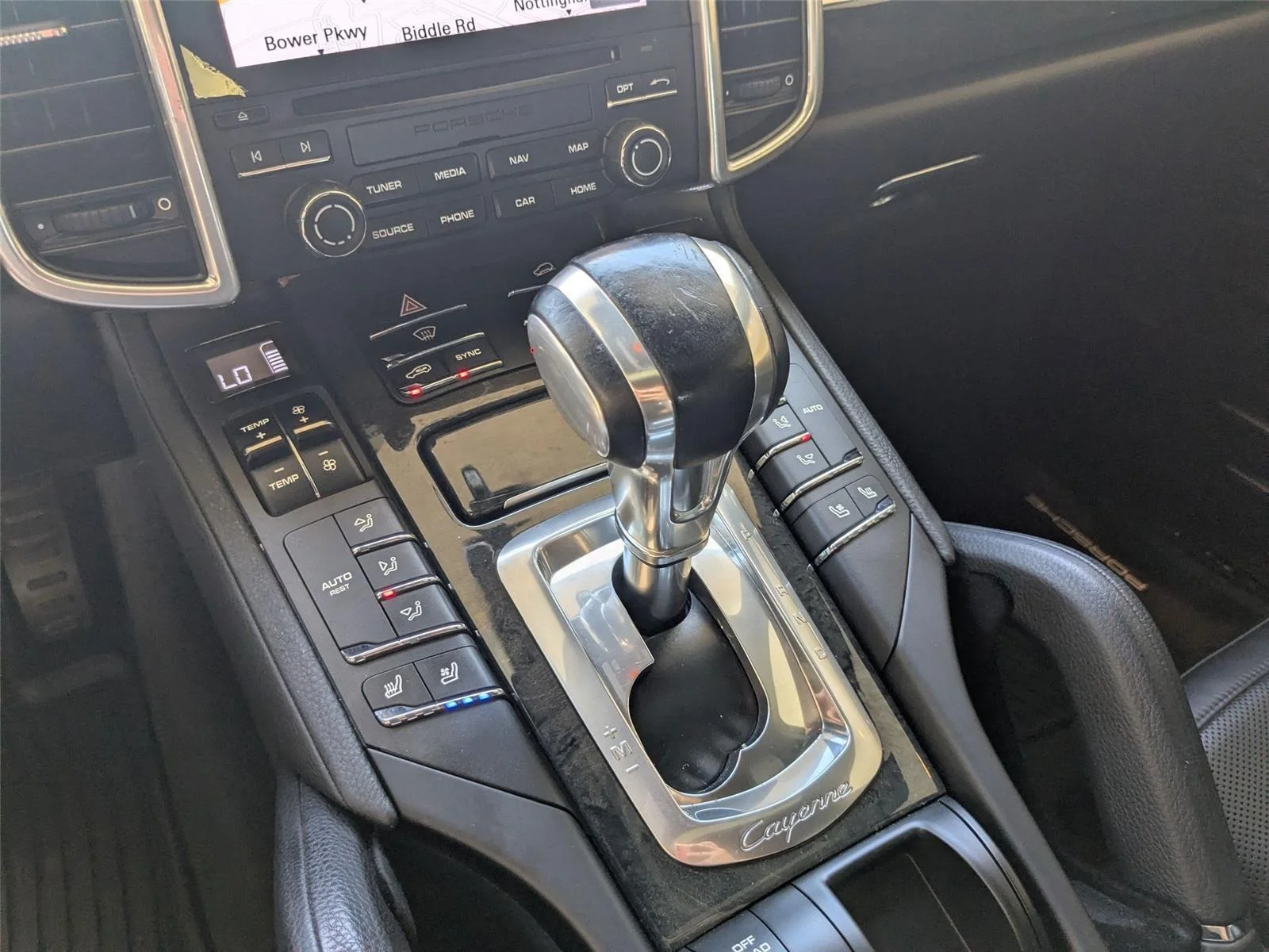Used 2017  Porsche Platinum Edition image 24