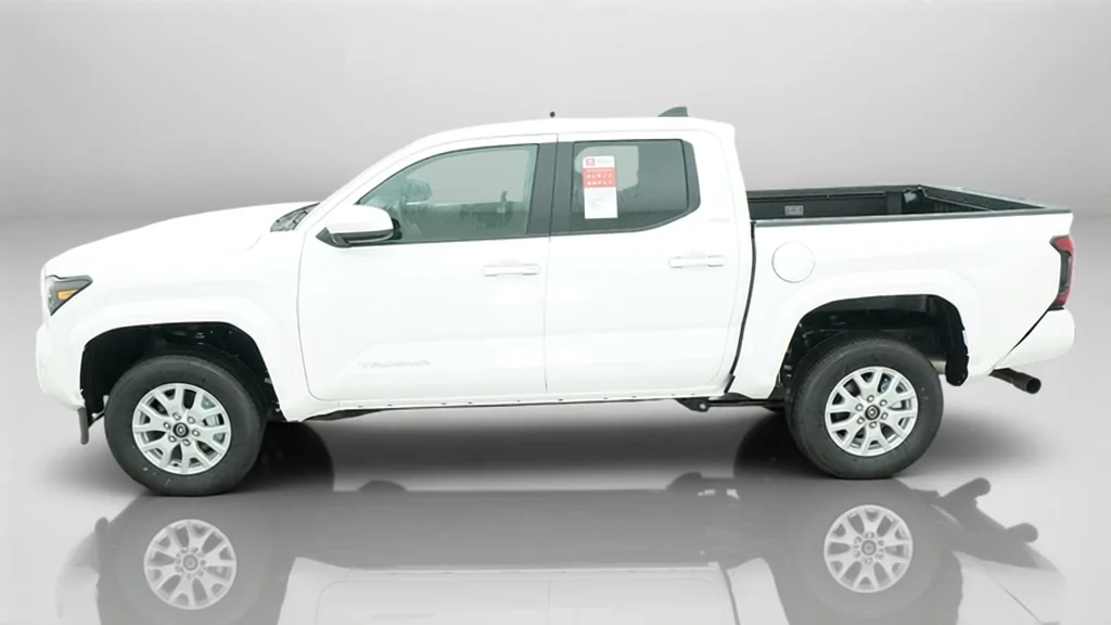 New 2026 Ice Cap Toyota SR5 image 2