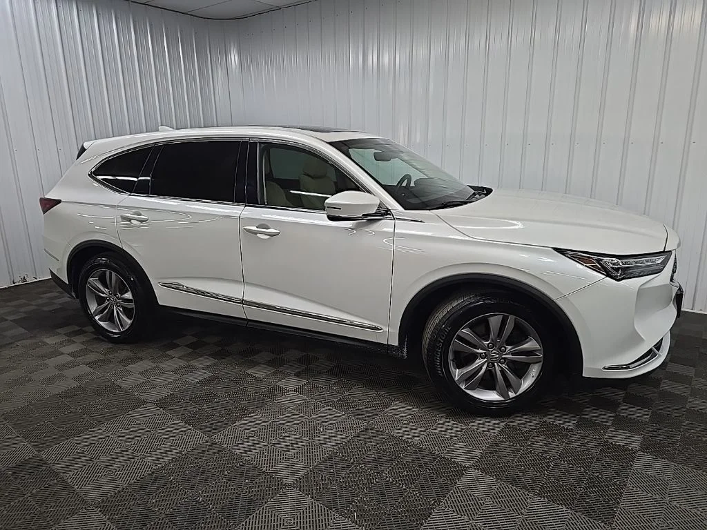 Used 2023 White Acura 3.5L image 1