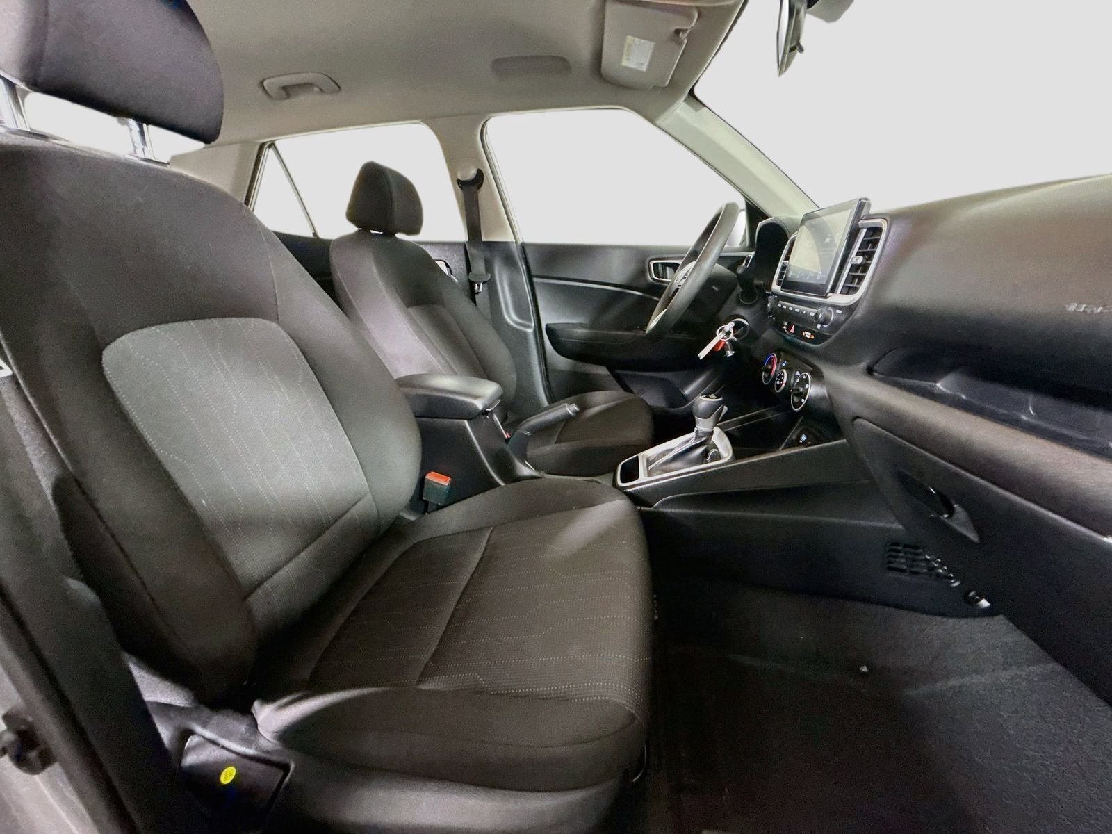 Used 2026 Silver Hyundai SE image 24