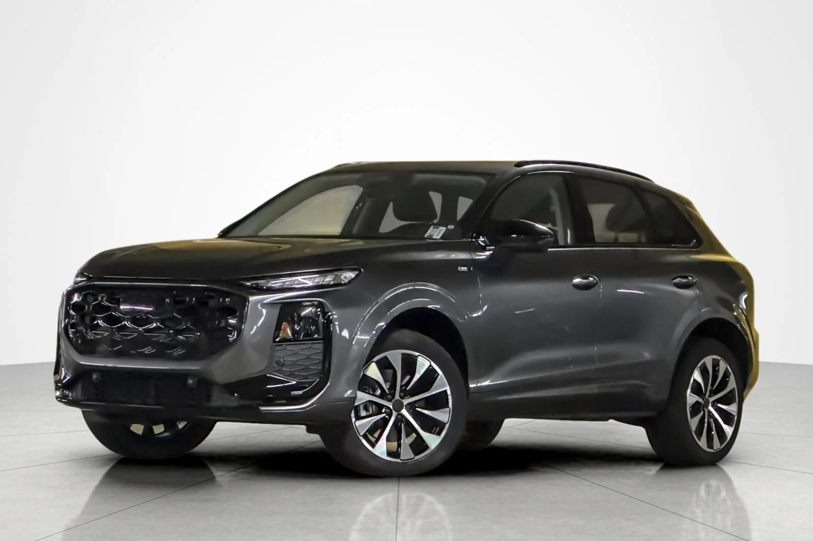 New 2026 Daytona Gray Pearl Effect Audi S line quattro image 1