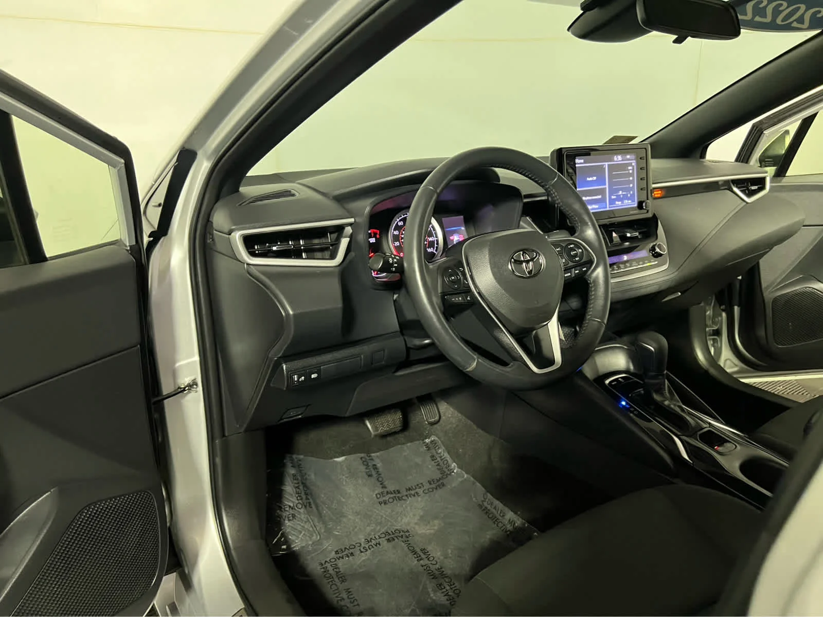 Used 2022 Classic Silver Metallic Toyota SE image 20