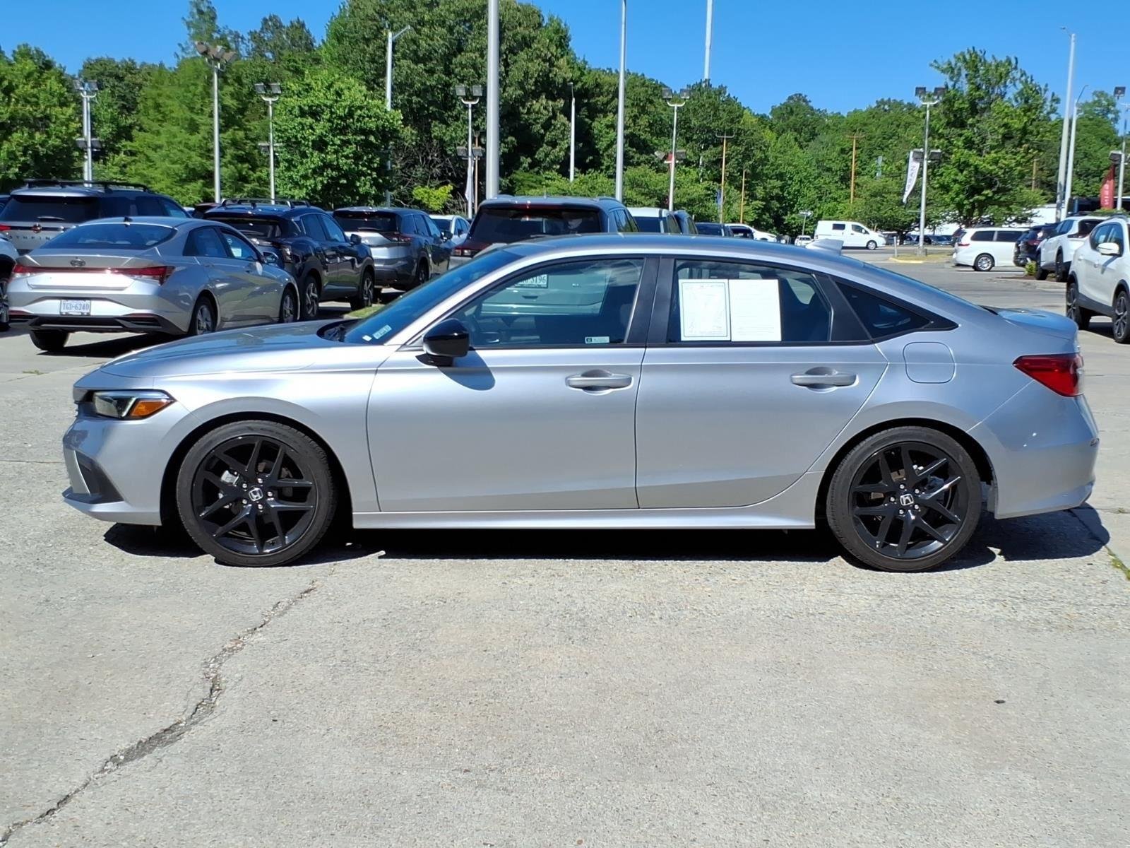 Used 2024 Lunar Silver Metallic Honda Sport image 4